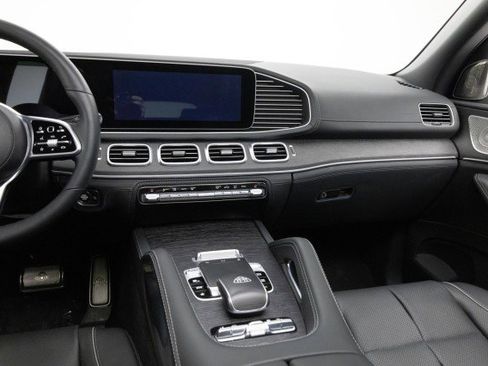 Used 2022 Mercedes-Benz Maybach GLS 600 Mercedes-Maybach GLS 600 4MATI image 14