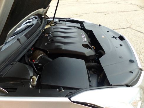 Used 2017 Cadillac XTS Luxury image 18