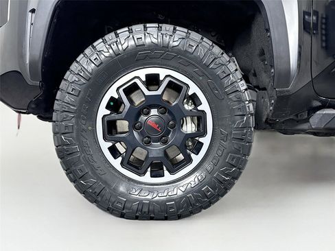 Used 2024 Toyota Tacoma TRD Off-Road w/ TRD Off Road Upgrade Package image 43