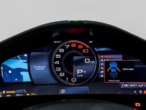 Certified 2025 Ferrari Roma Spider RWD image 41