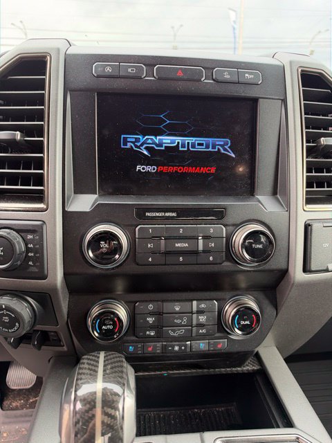 Used 2020 Ford F150 Raptor w/ Equipment Group 802A Luxury AWD/4WD image 11