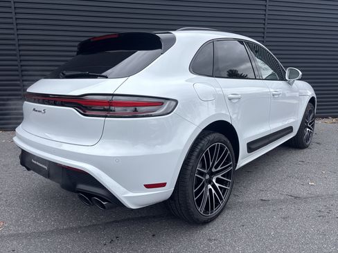 New 2026 Porsche Macan S image 5