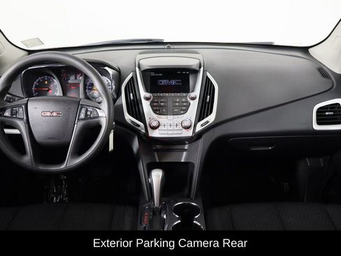 Used 2015 GMC Terrain SLE image 11