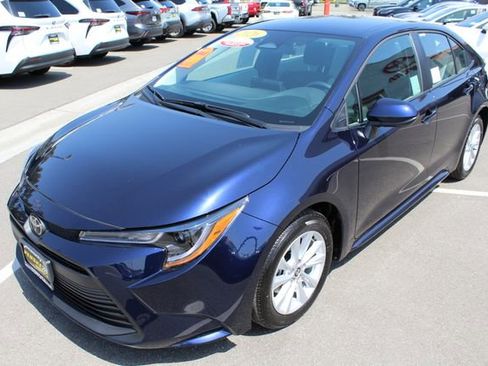 Certified 2026 Toyota Corolla LE w/ LE Premium Package FWD image 23