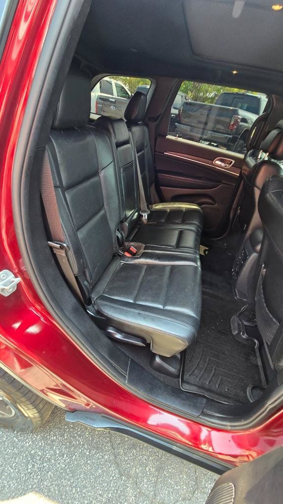 Used 2020 Jeep Grand Cherokee Limited w/ Luxury Group II AWD/4WD image 17