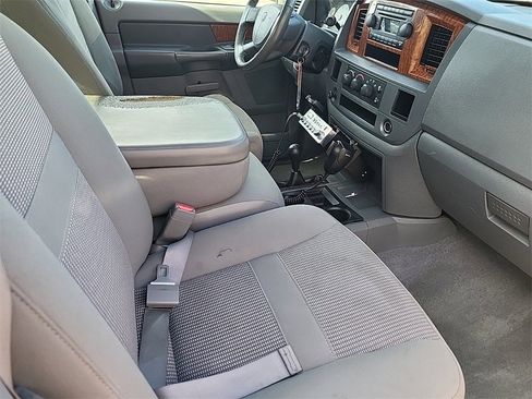Used 2006 Dodge Ram 2500 Truck SLT w/ Quad Cab Big Horn Value Group image 18