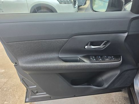 Certified 2026 Nissan Kicks SV FWD image 12