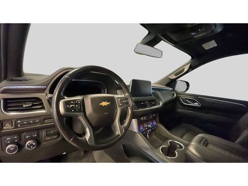 Used 2022 Chevrolet Suburban LT w/ Max Trailering Package AWD/4WD image 11