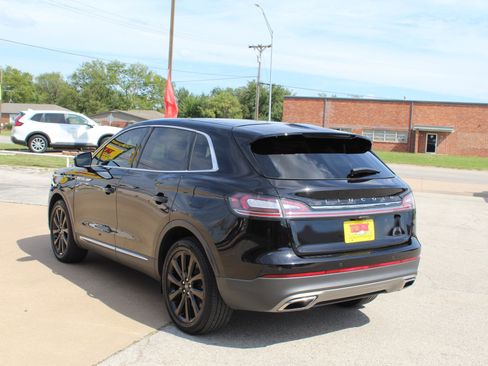 Used 2023 Lincoln Nautilus Reserve w/ Monochromatic Package image 7