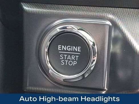 Used 2025 Ford F150 Lariat AWD/4WD image 18