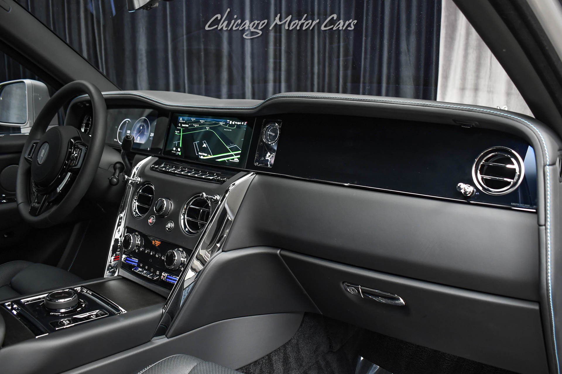 Used 2027 Rolls-Royce Cullinan AWD/4WD image 25