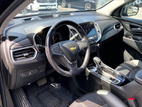 Used 2022 Chevrolet Equinox Premier AWD/4WD image 13