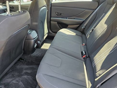 Certified 2025 Hyundai Elantra Sport FWD image 20