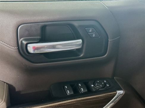 Used 2020 Chevrolet Silverado 1500 RST w/ All-Star Edition image 24