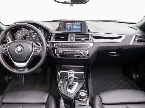 Used 2019 BMW 230i Convertible w/ Convenience Package RWD image 23