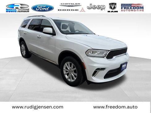 Used 2021 Dodge Durango SXT image 3