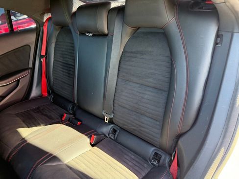 Used 2014 Mercedes-Benz CLA 45 AMG 4MATIC w/ Premium 1 Package image 31