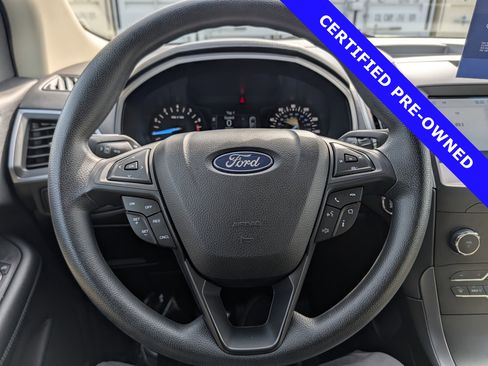 Certified 2020 Ford Edge SE image 26