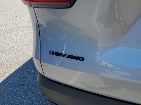 New 2026 Toyota Grand Highlander AWD Hybrid image 7