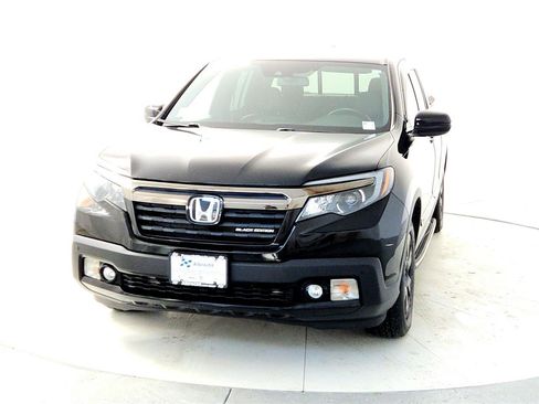 Used 2019 Honda Ridgeline Black Edition image 2