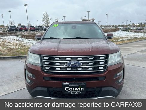 Used 2016 Ford Explorer Limited w/ Equipment Group 301A AWD/4WD image 2