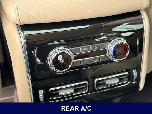 Used 2023 Lincoln Aviator 2WD w/ Premium Package image 17