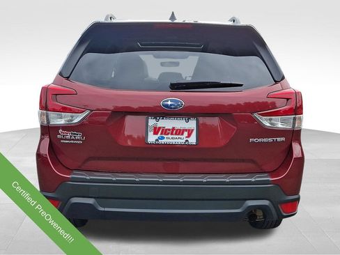 Used 2024 Subaru Forester Premium AWD/4WD image 5