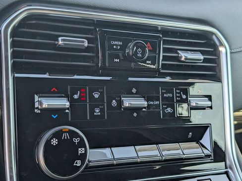 New 2026 Nissan Armada SL w/ Captain's Chari Seat Package RWD image 13