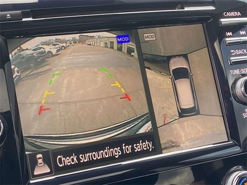 Used 2024 Nissan Murano SL image 25