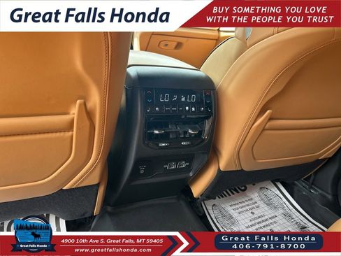 Used 2022 Jeep Grand Cherokee Summit AWD/4WD image 24