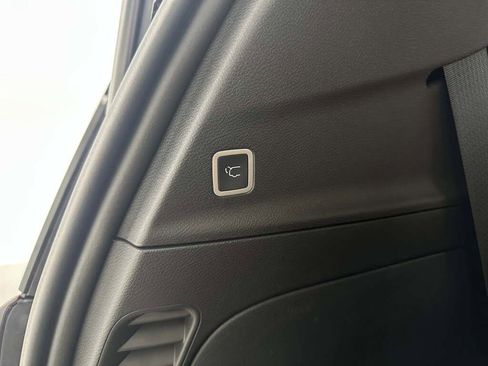 New 2026 Chrysler Pacifica Pinnacle image 37