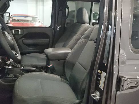 Used 2026 Jeep Wrangler Unlimited Sport AWD/4WD image 18
