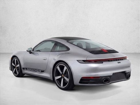 Used 2024 Porsche 911 Carrera T image 5