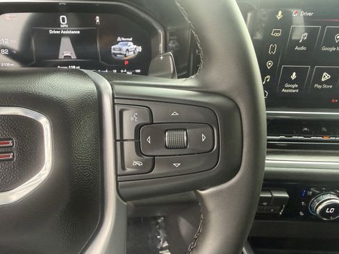 Used 2026 GMC Sierra 1500 SLT image 16