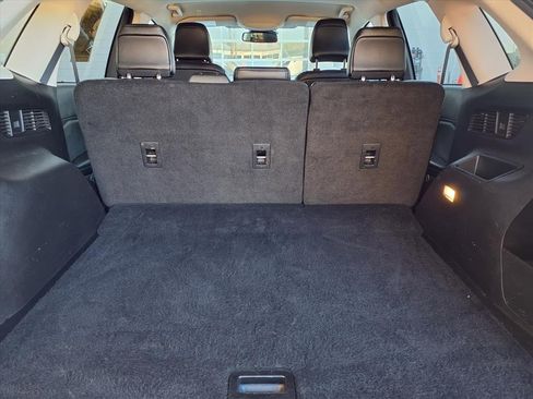 Used 2024 Ford Edge SEL image 21