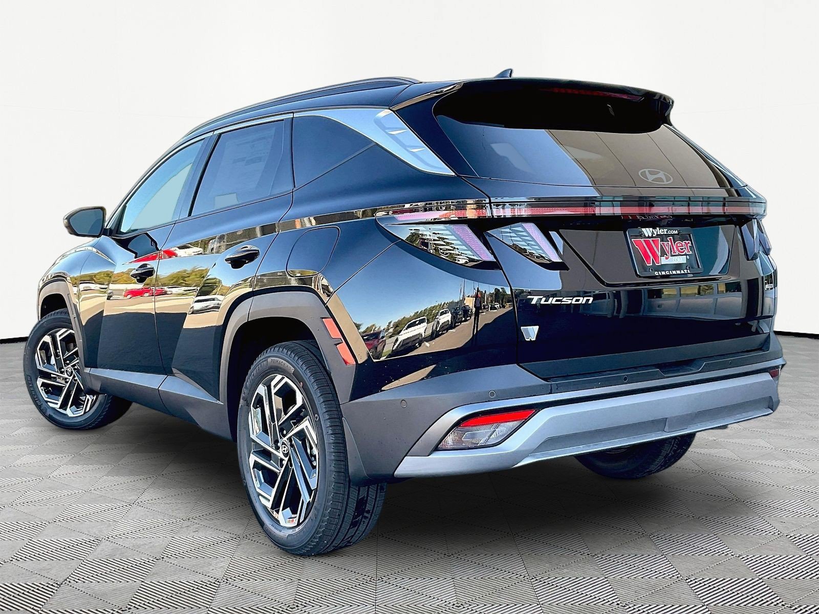 New 2026 Hyundai Tucson Limited AWD/4WD image 4