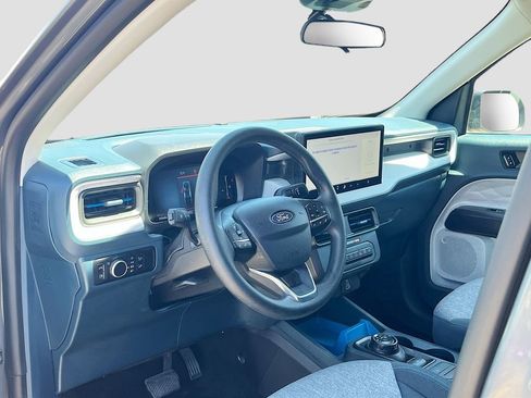 Used 2025 Ford Maverick XLT FWD image 9