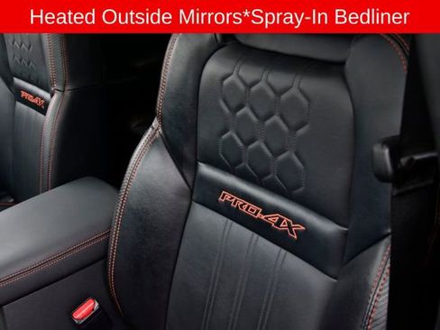 Used 2023 Nissan Frontier PRO-4X w/ Pro-4X Premium Package image 16