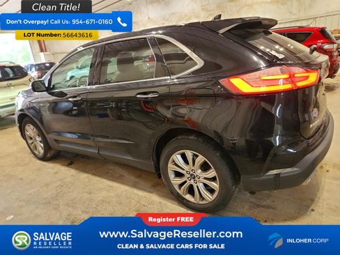 Used 2019 Ford Edge Titanium AWD/4WD image 3