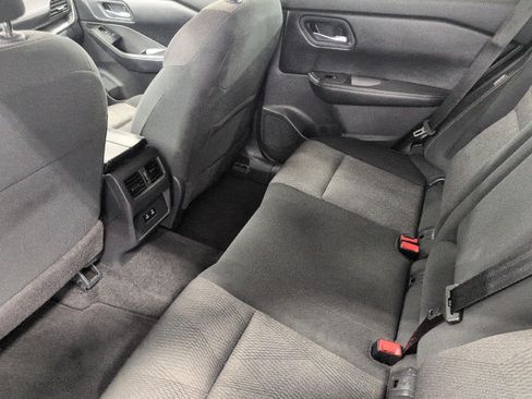 Used 2025 Nissan Rogue SV AWD/4WD image 21