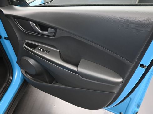 Certified 2022 Hyundai Kona SE image 28