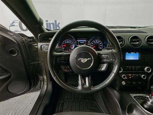 Used 2019 Ford Mustang EcoBoost image 13