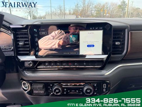 Used 2024 Chevrolet Silverado 2500 High Country image 22