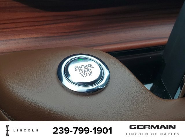 Certified 2024 Lincoln Aviator Reserve w/ Jet Package AWD/4WD image 35