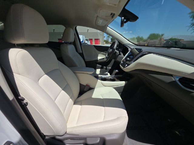 Used 2019 Chevrolet Malibu LT w/ Leather Package FWD image 26