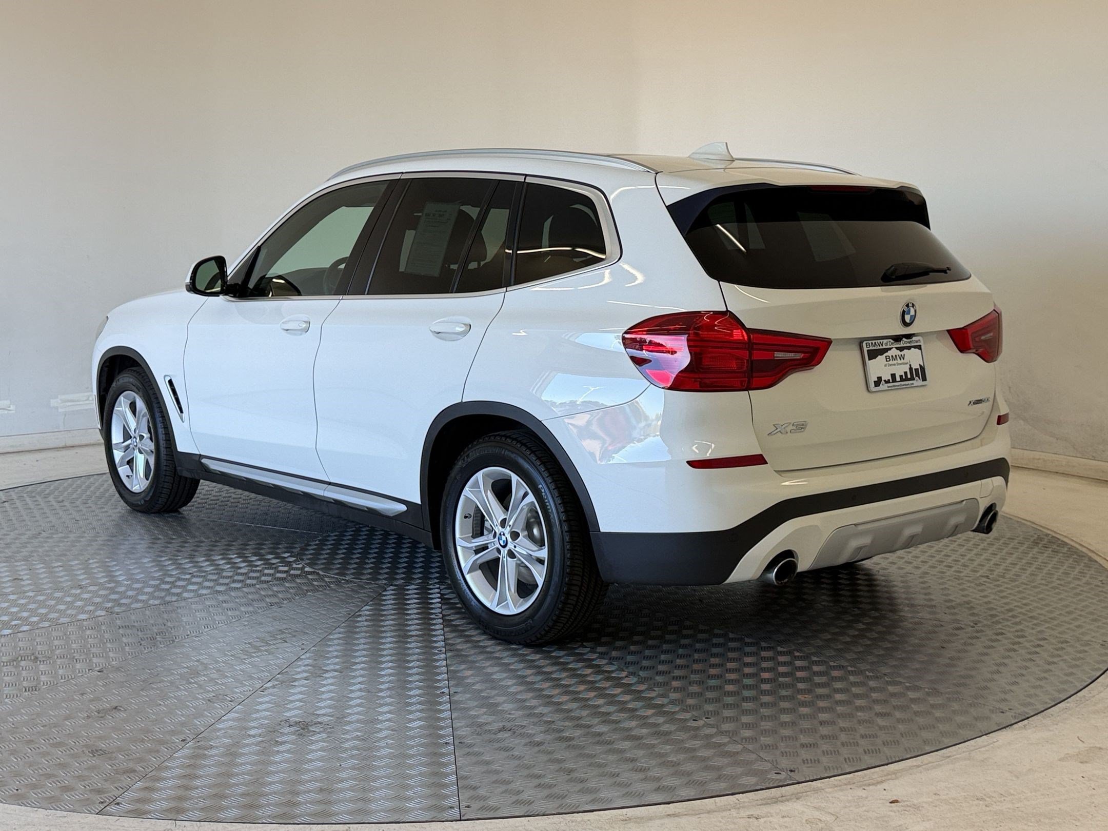 Used 2019 BMW X3 xDrive30i AWD/4WD image 3