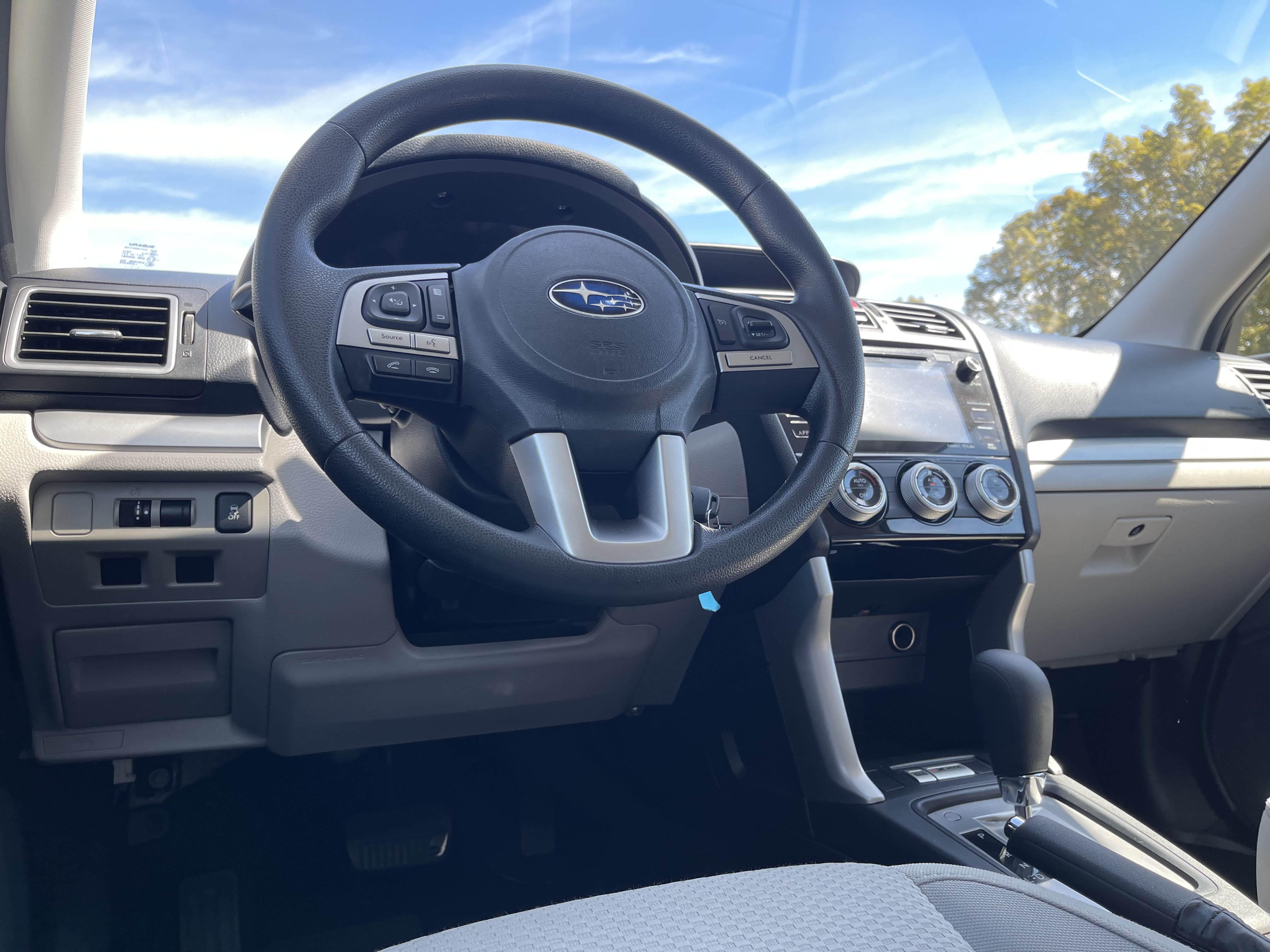 Used 2018 Subaru Forester 2.5i Premium w/ Popular Package #2A AWD/4WD image 17
