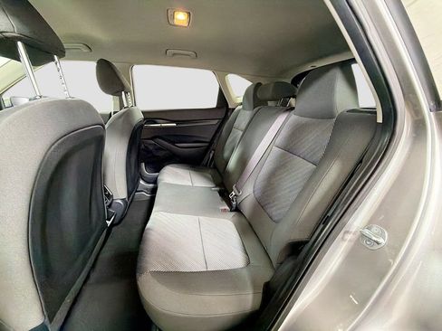 Used 2024 Kia Seltos LX AWD/4WD image 23