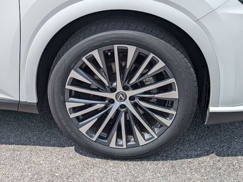 Used 2023 Lexus RX 350 Premium Plus w/ Cold Area Package FWD image 12