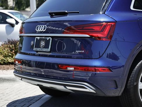 Used 2023 Audi Q5 2.0T Premium w/ Convenience Package AWD/4WD image 9